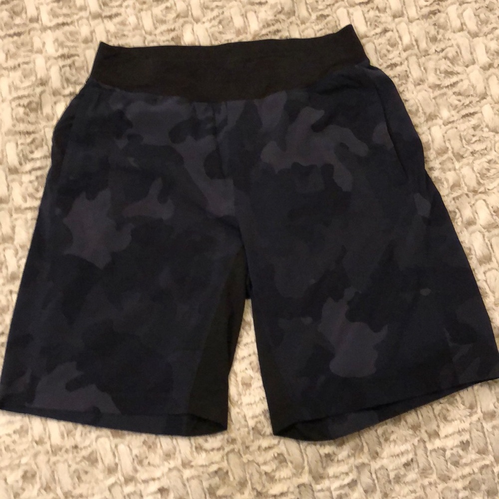 Men’s lululemon shorts. Size M. 9 inch inseam.
